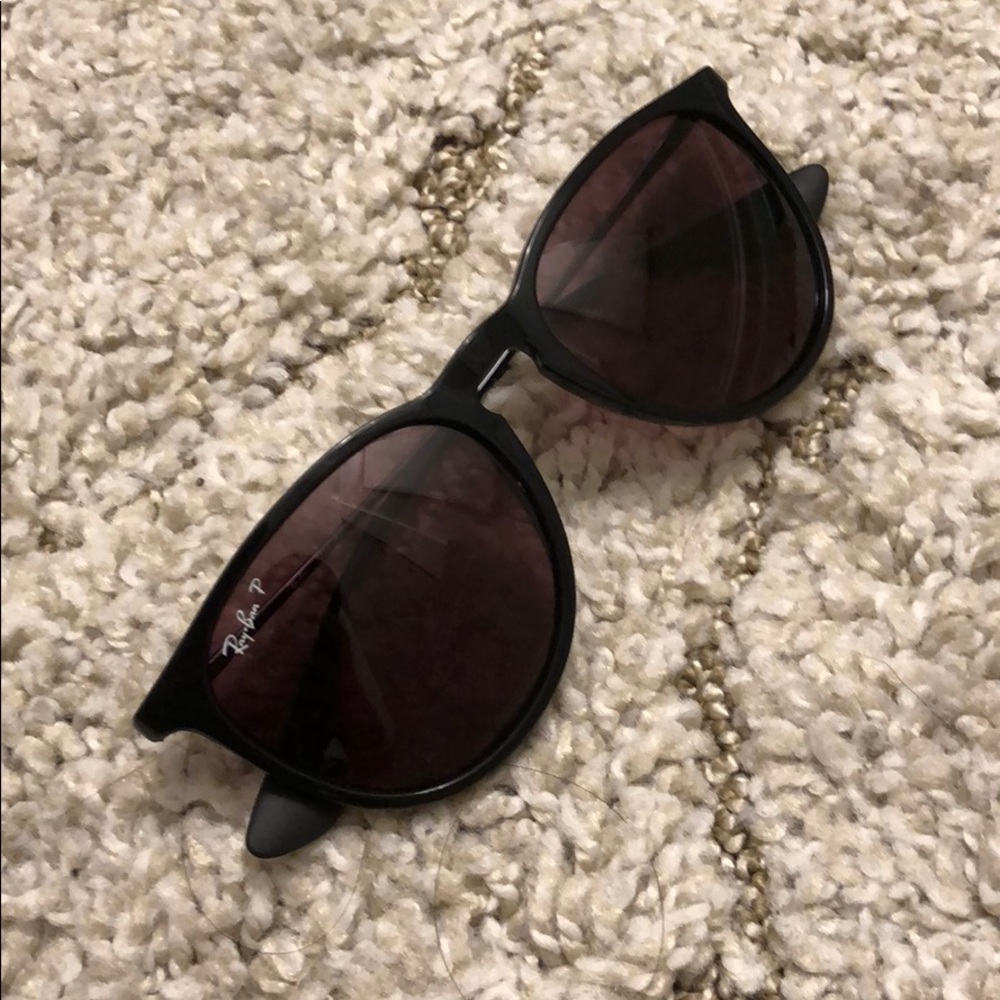 Authentic Ray ban Erika polarized sunglasses!